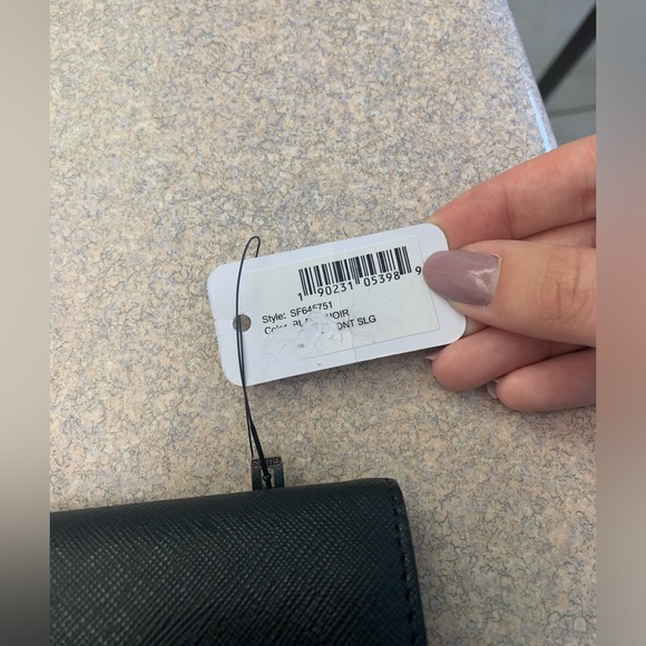 GUESS Black Wallet BRAND NEW - Picture 7 of 9